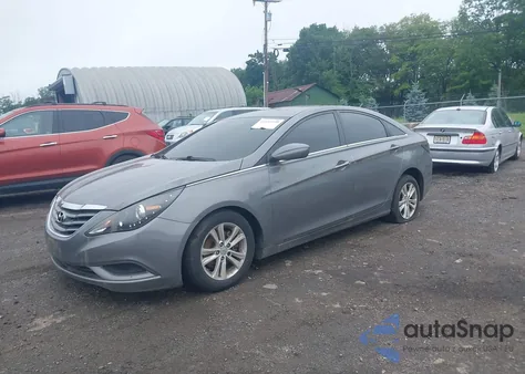 2011 Hyundai Sonata Gls from USA, damaged, VIN 5NPEB4AC3BH082084